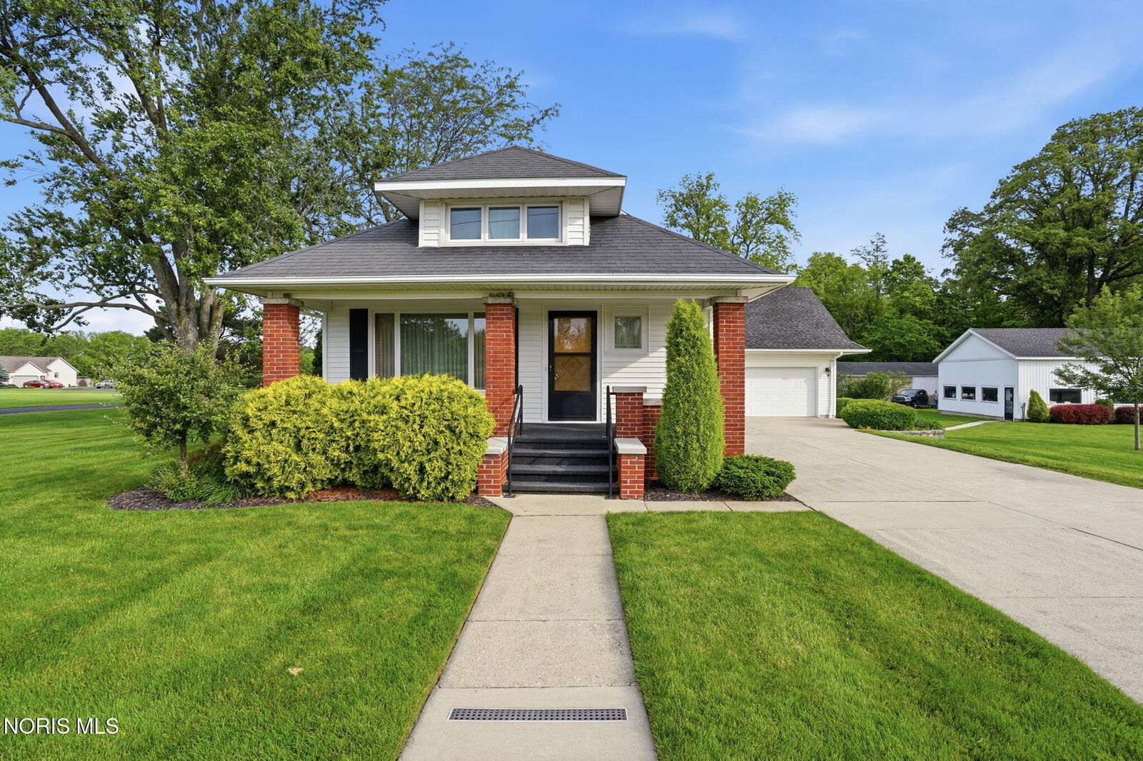 Property Photo: 7918 County Road 313 OH 45840
