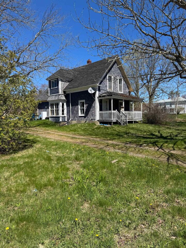 2091 Highway 203 — photo 1
