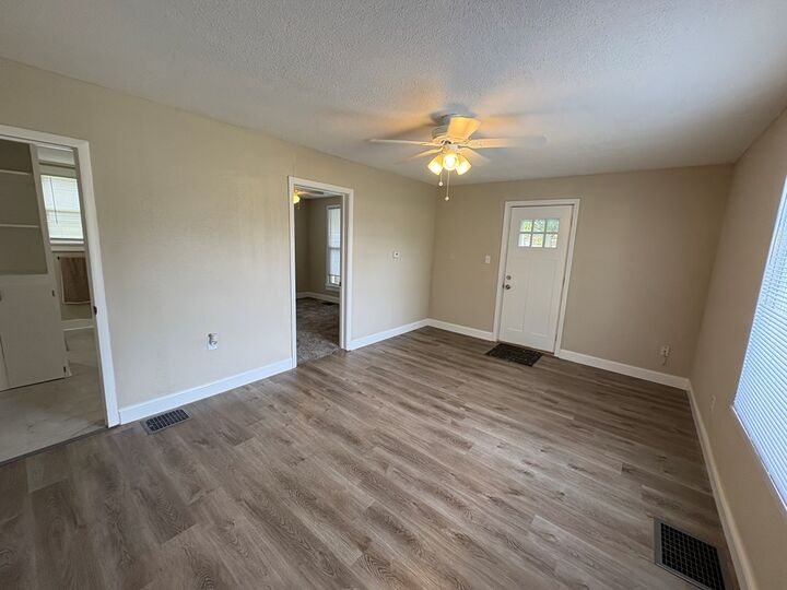 Property Photo: 1501 N Main Street MO 63501