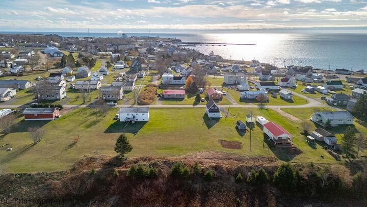 Property Photo:  17 Paquet Avenue  PE C0A 2B0 