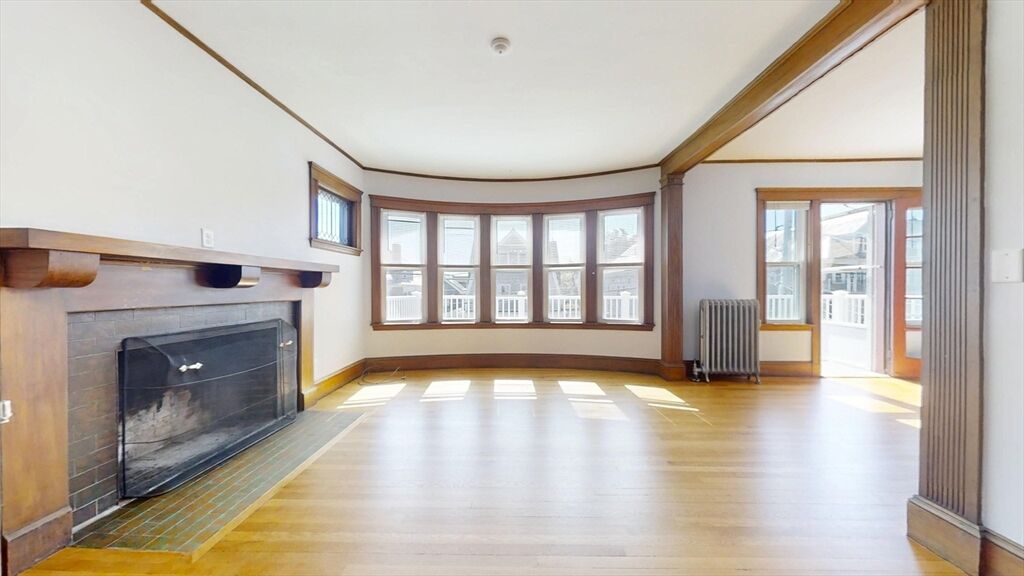 Property Photo:  39 Commonwealth Rd. 39  MA 02472 