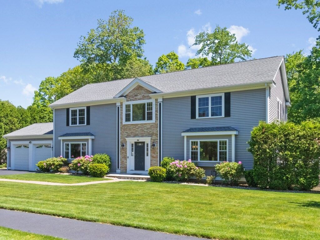 Property Photo:  32 Lauricella Lane  MA 02452 