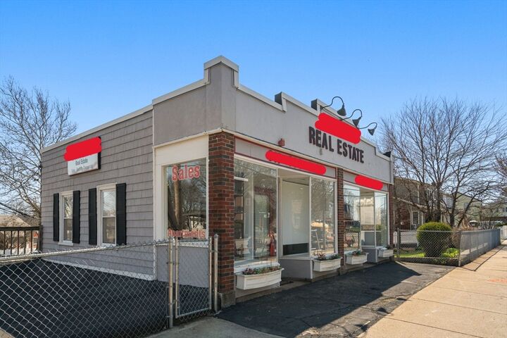 Property Photo:  443 Mount Auburn St  MA 02472 