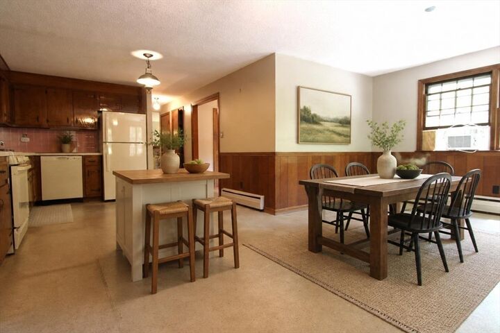 Property Photo:  82 Pine Valley Dr  MA 01826 