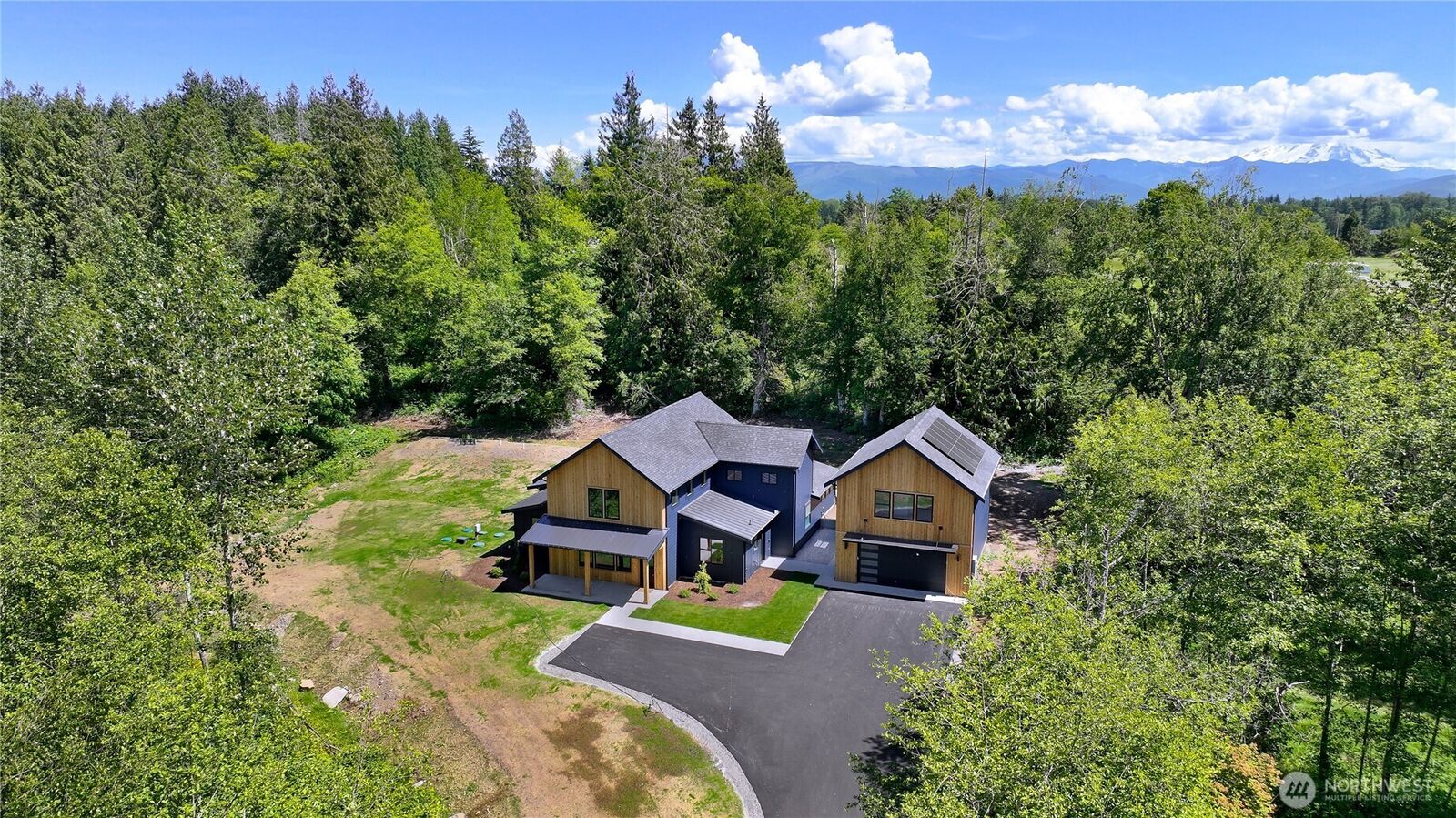 Property Photo:  5774  Denali Lane  WA 98226 