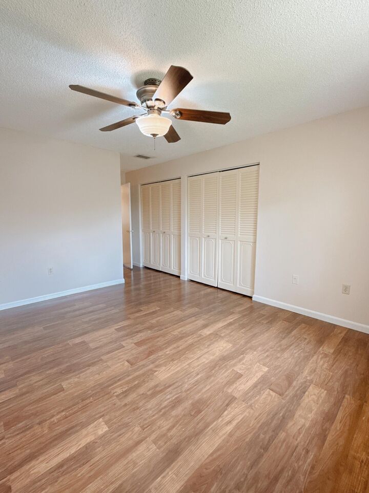 Property Photo:  872 SW 9th Street Circle 201  FL 33486 