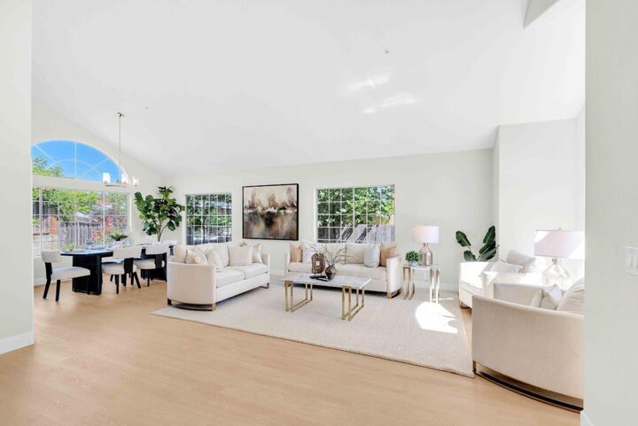 Property Photo: 1617 Goldfinch Way CA 94087