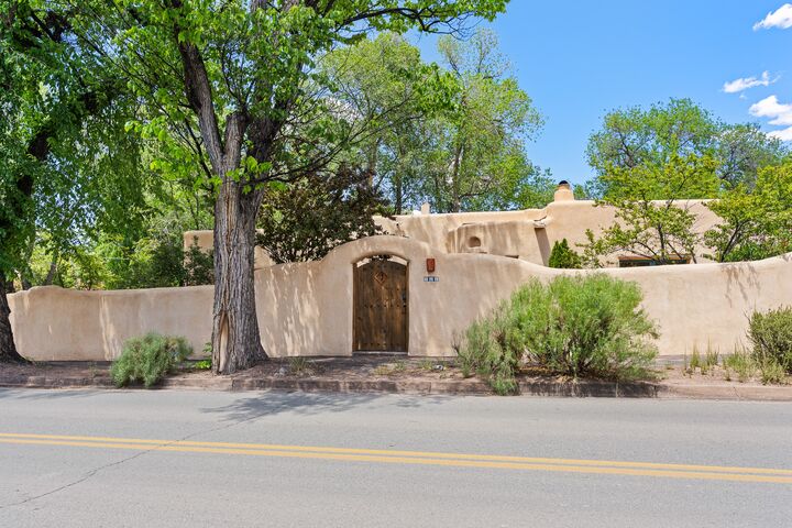 Property Photo:  511 E Palace Avenue  NM 87501 