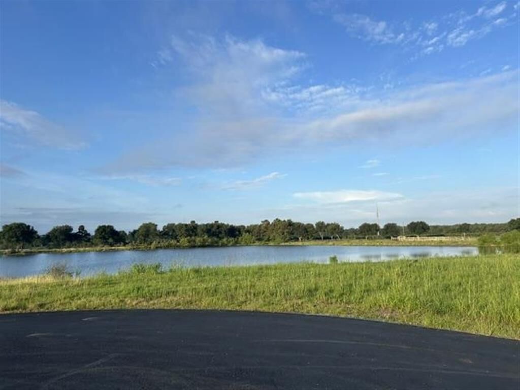 Property Photo: 5092 Stillwater Court LA 70647