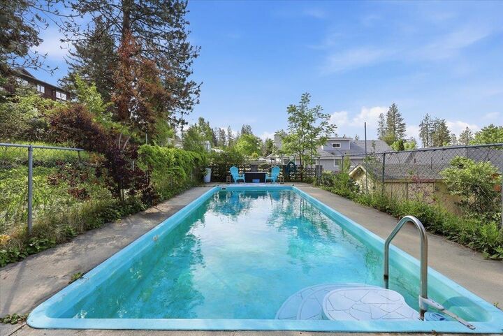 Property Photo:  5128 N Greenwood Blvd  WA 99205 