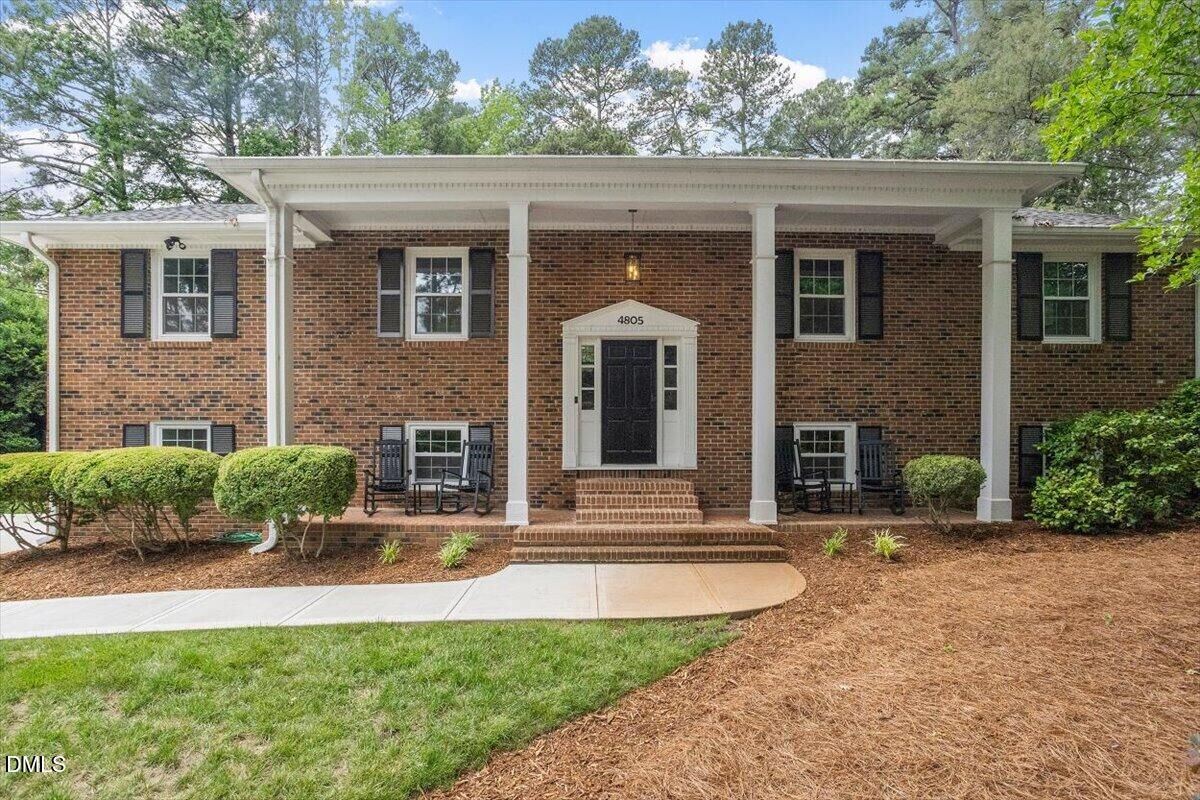 Property Photo:  4805 Kilkenny Place  NC 27612 