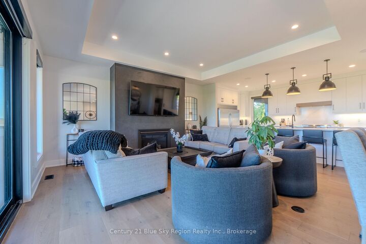 Property Photo: 13 Kenreta Drive ON P1C 0A5