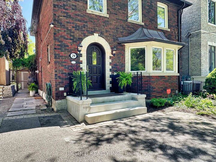 Property Photo:  29 Tarlton Road  ON M5P 2M6 