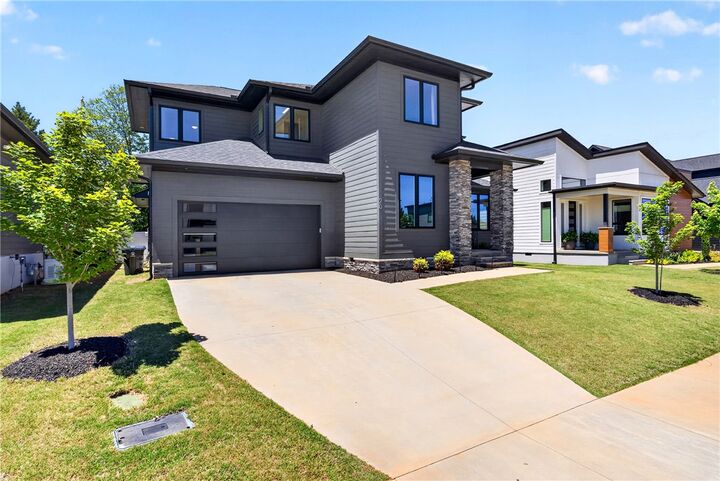 Property Photo: 20 Village Crest Drive SC 29607