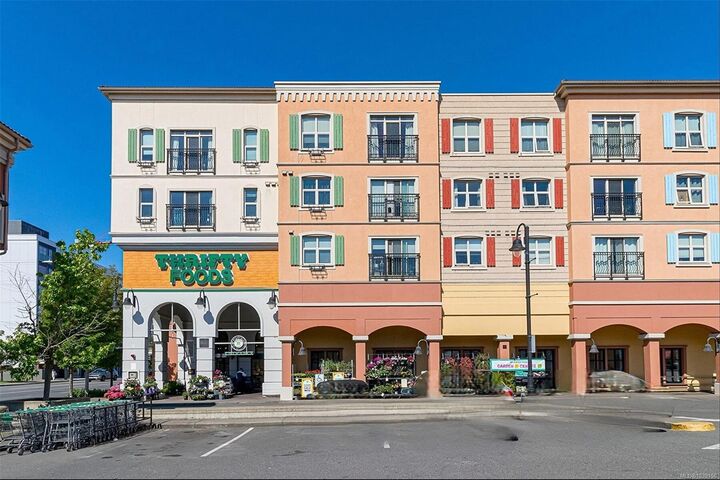 Property Photo:  1620 McKenzie Ave #202  BC V8N 0A1 