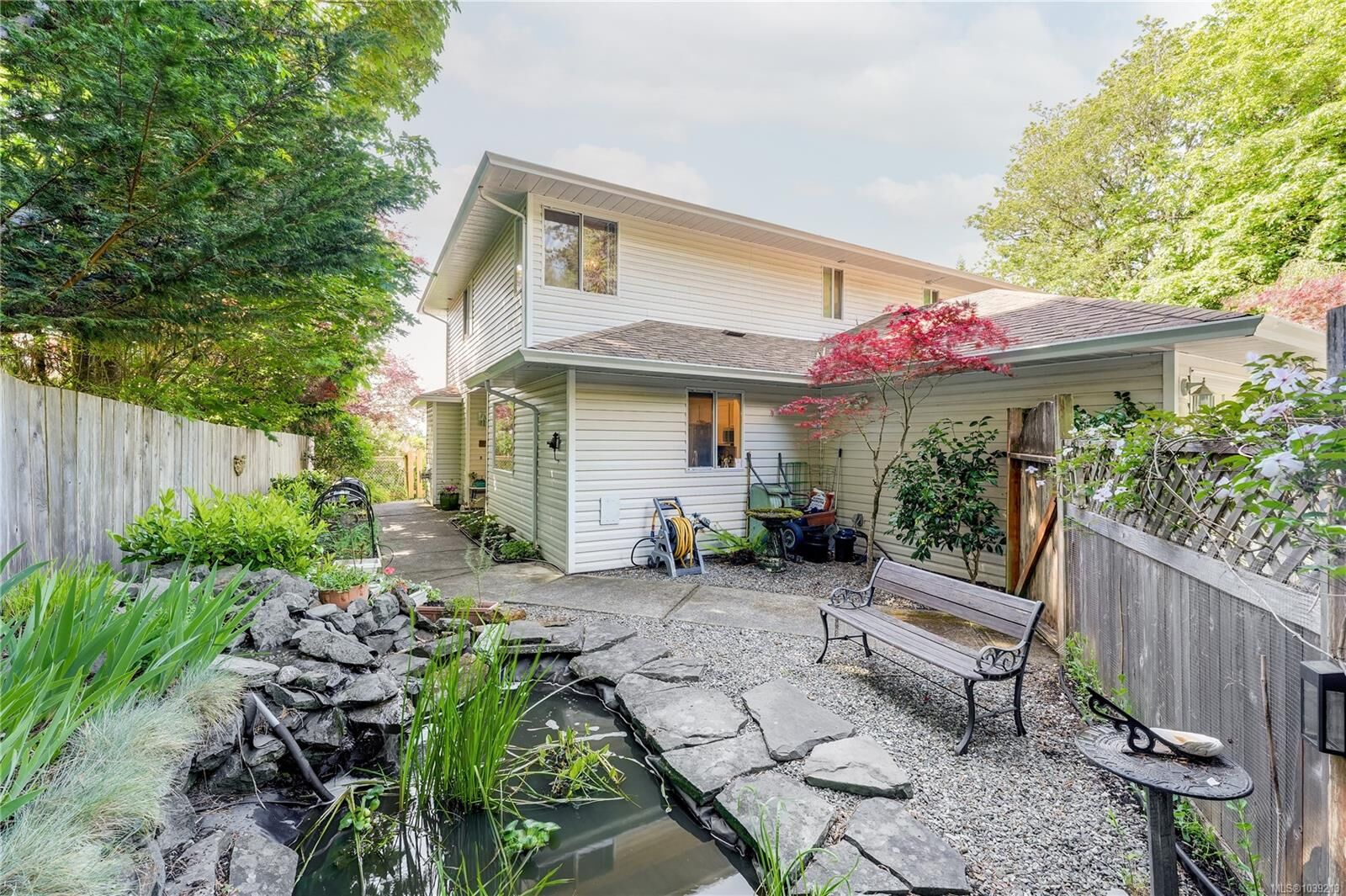 Property Photo:  2056 Gladys Pl  BC V9Z 0E6 