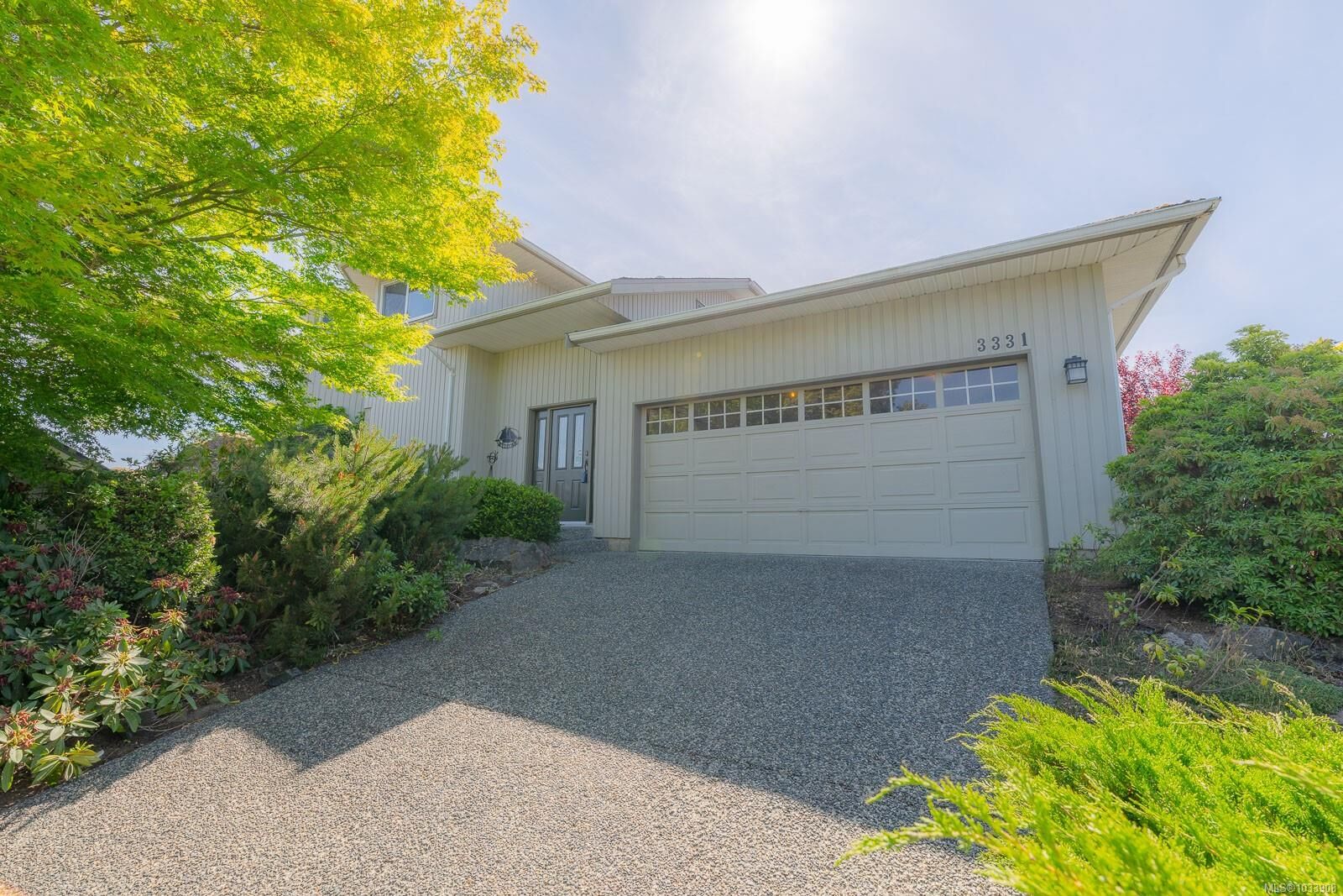 Property Photo:  3331 Edgewood Dr  BC V9T 5V2 