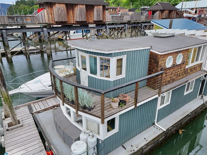 Property Photo:  1765 Cowichan Bay Rd #5  BC V0R 1N1 