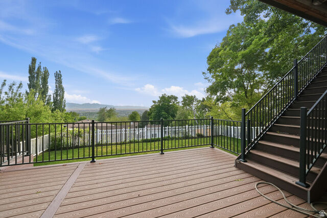 Property Photo:  915 Northridge Dr  UT 84010 