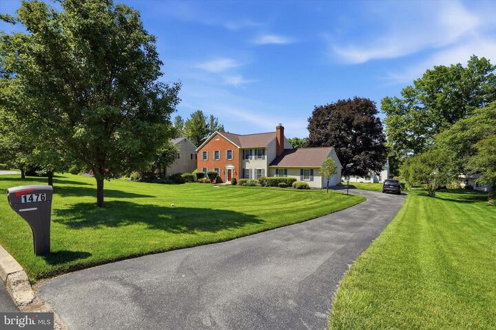 Property Photo:  1476 Salomon Lane  PA 19087 
