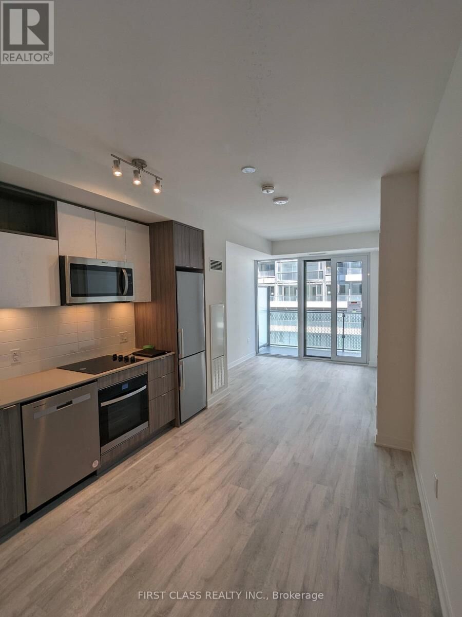 Property Photo:  135 Lower Sherbourne Street 2321  ON M5A 1Y4 