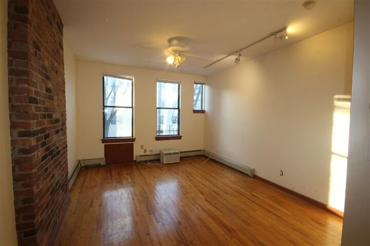 Property Photo: 112 Jefferson St 2S NJ 07030