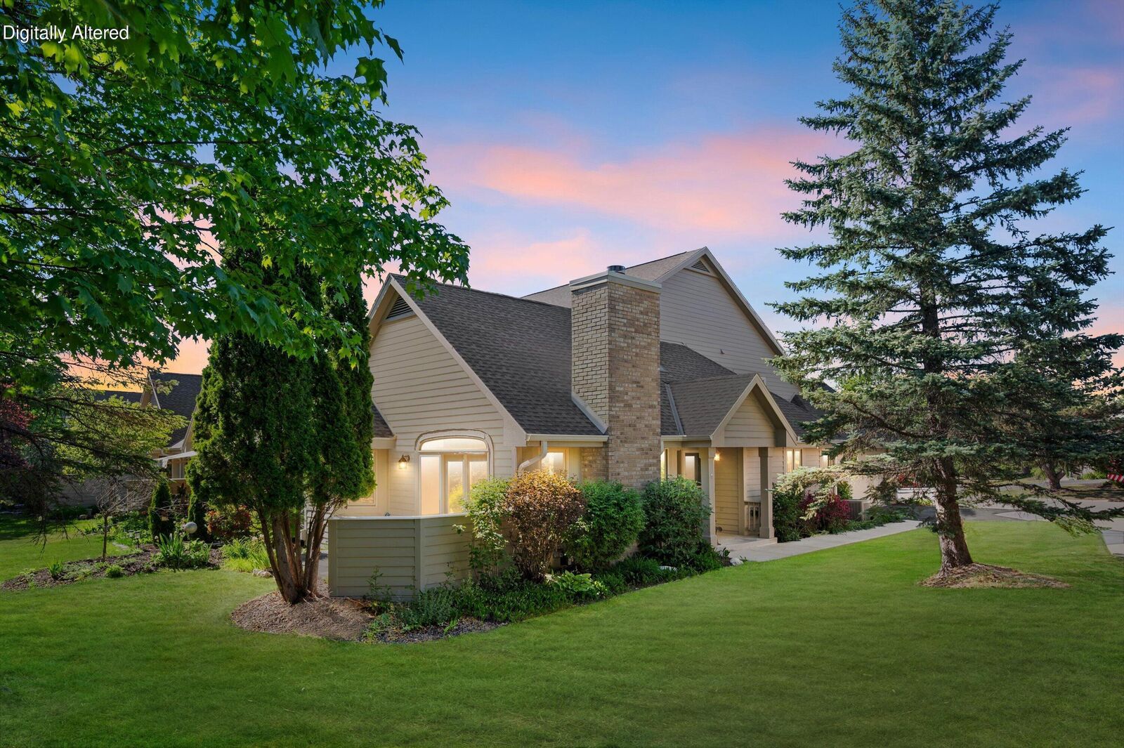 Property Photo:  N21w24327 Cumberland Dr  WI 53072 