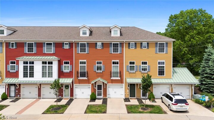 Property Photo:  6 Grandview Drive  OH 44116 