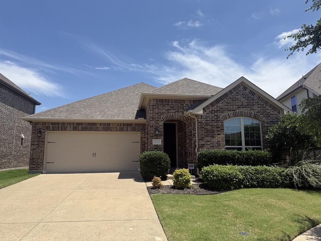 Property Photo: 4245 Brookstone Drive TX 75070