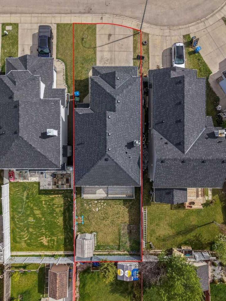Photo de la propriété:  153 Saddlemead Road NE  AB T3J 4J3 