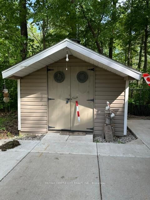 Property Photo: 22790 Amiens Road 37 ON N0L 1R0
