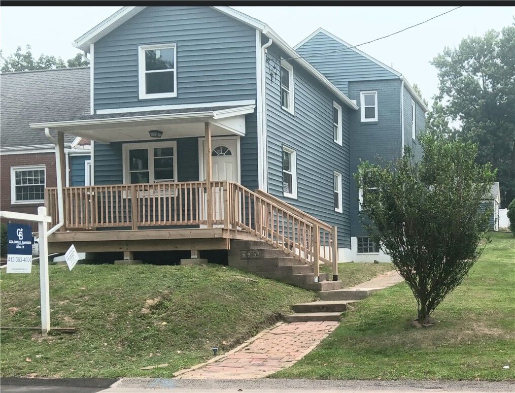 Property Photo:  820 4th St  PA 15139 