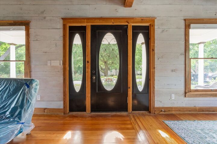 Property Photo:  1608 S Church Street  TX 78626 