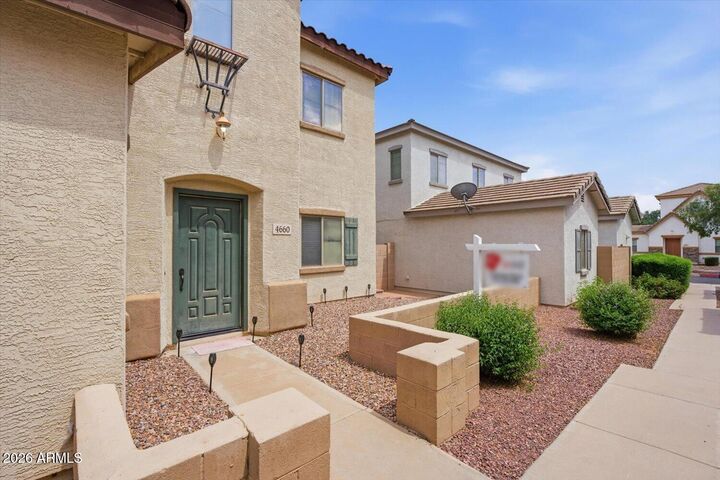 Property Photo:  4660 E Redfield Road  AZ 85234 