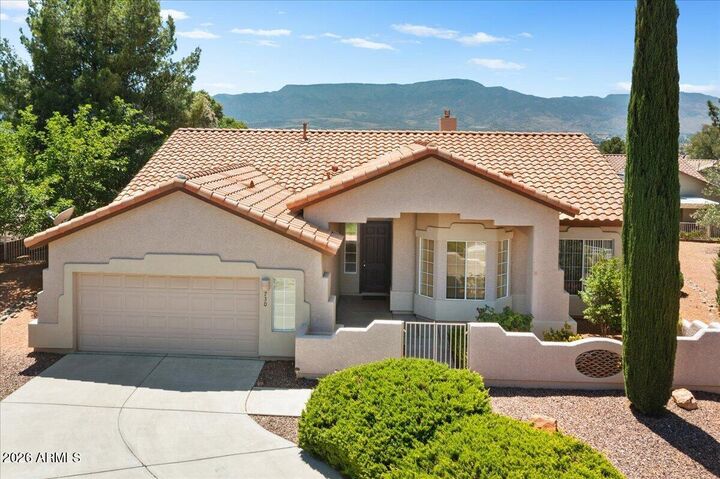 Property Photo: 730 S Soaring Eagle Way AZ 86325