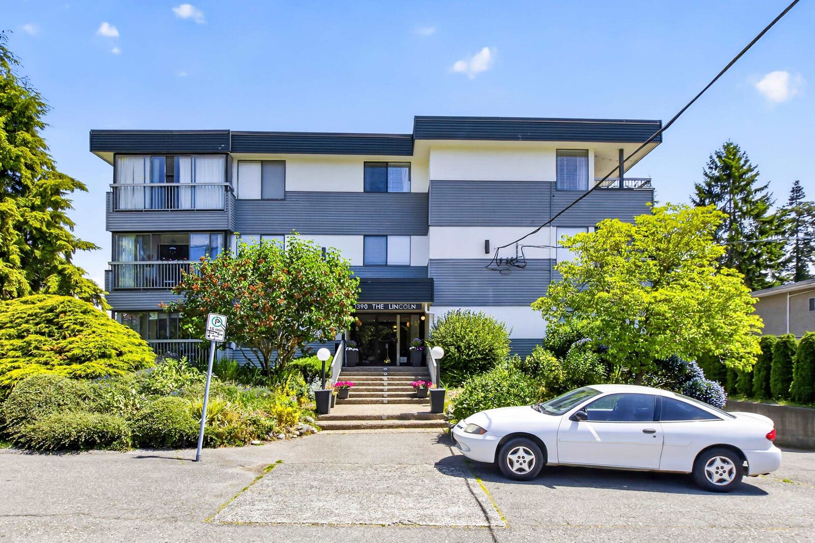 Property Photo:  1390 Merklin Street 203  BC V4B 4C1 