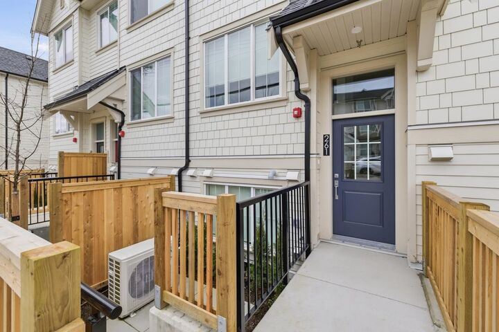 Property Photo: 720 Robinson Street 261 BC V3J 0P9