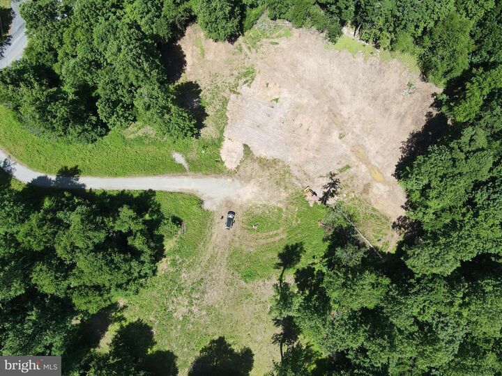 Property Photo:  77 Hilldale Road  PA 17565 