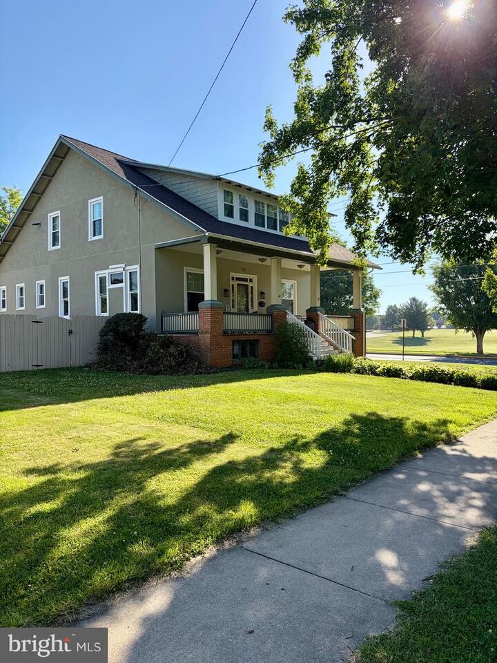 Property Photo: 531 Front Street PA 17543