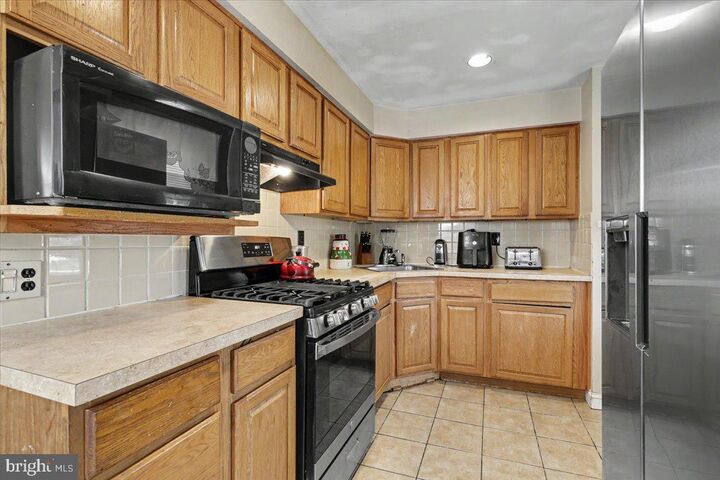 Property Photo:  208 W 7th Avenue  PA 19428 