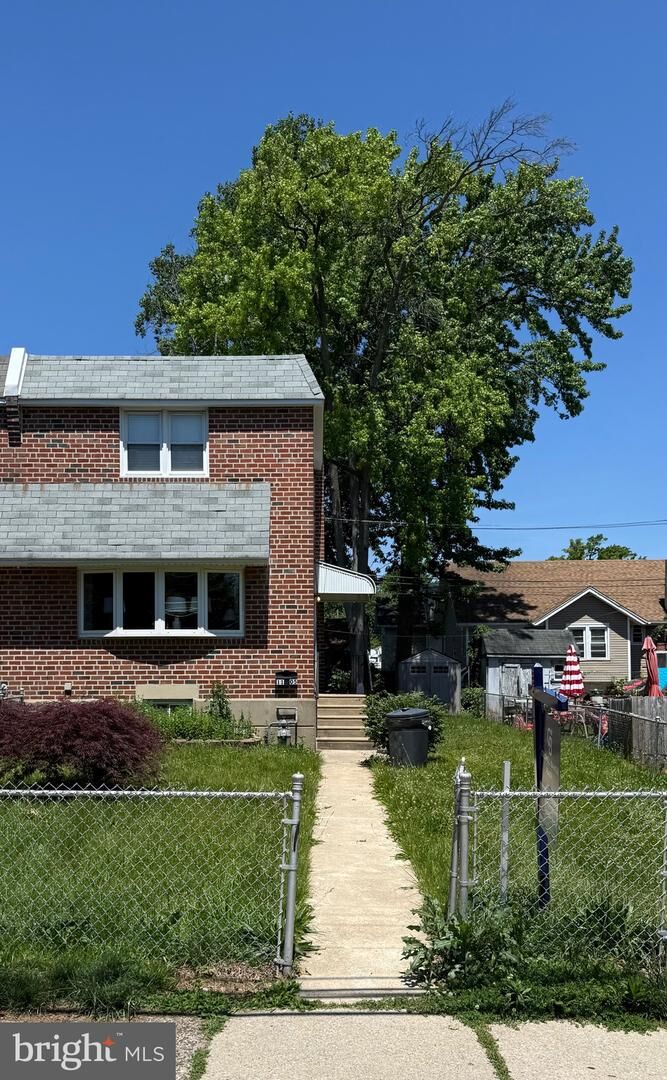 Property Photo:  1105 Spruce Street  PA 19023 
