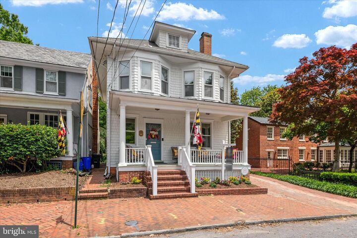 Property Photo:  238 King George Street  MD 21401 