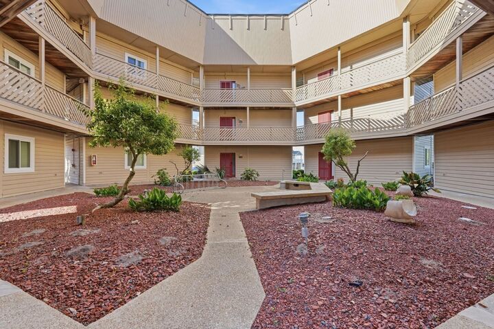 Property Photo:  609 Hillside Dr. A5  SC 29582 