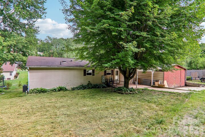Property Photo:  19 Dot Street  NC 28721 