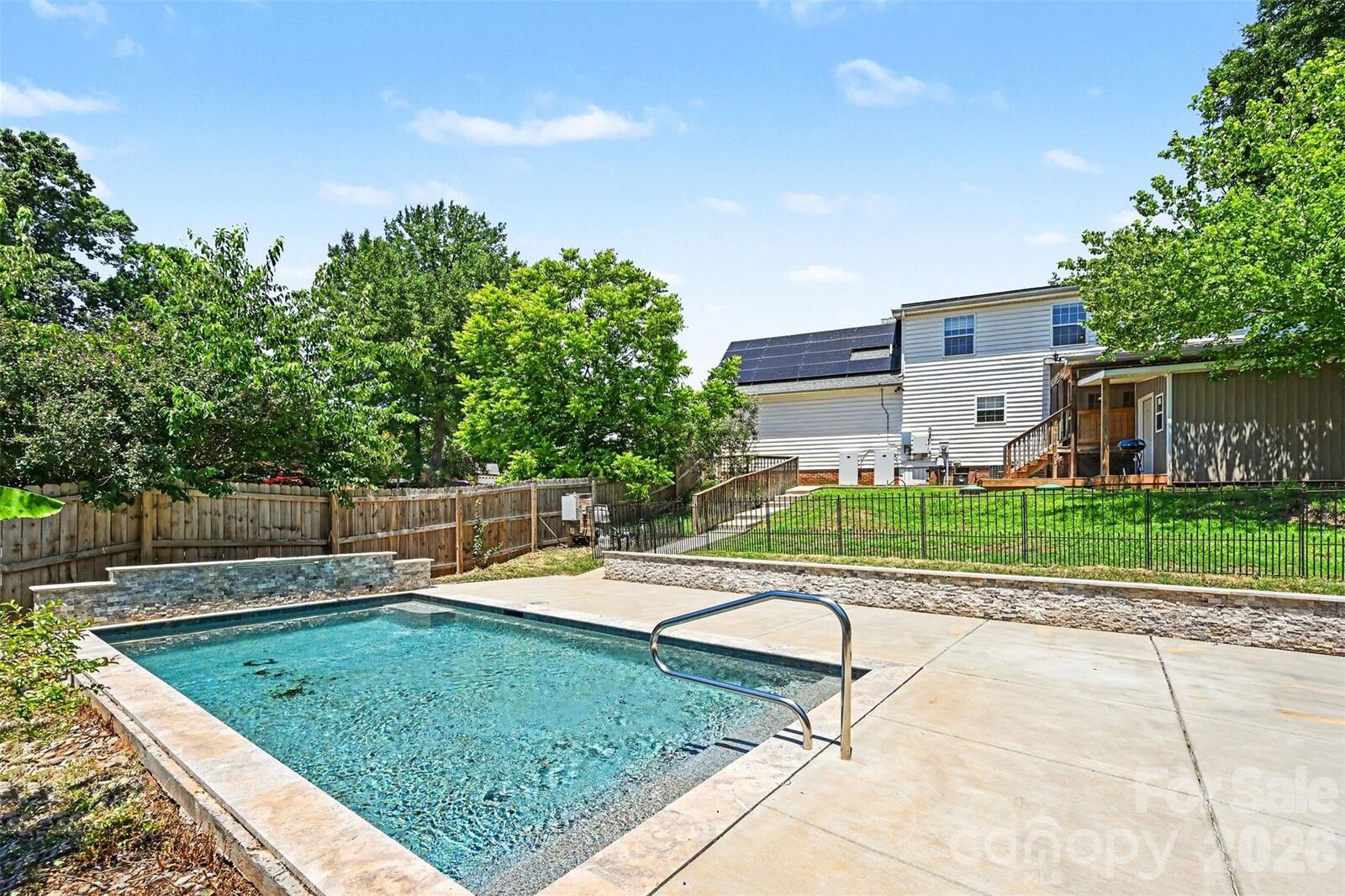 Property Photo:  113 Heather Glen Lane  NC 28012 