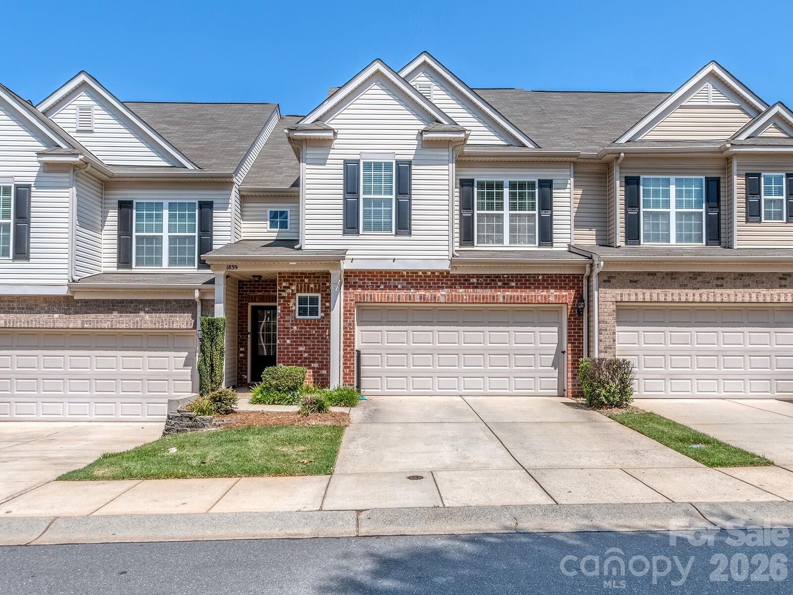 Property Photo:  1839 Royal Gorge Avenue  NC 28210 