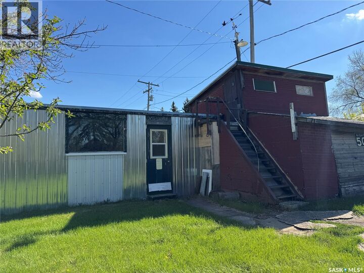 Property Photo:  218 Main Street  SK S0H 3G0 