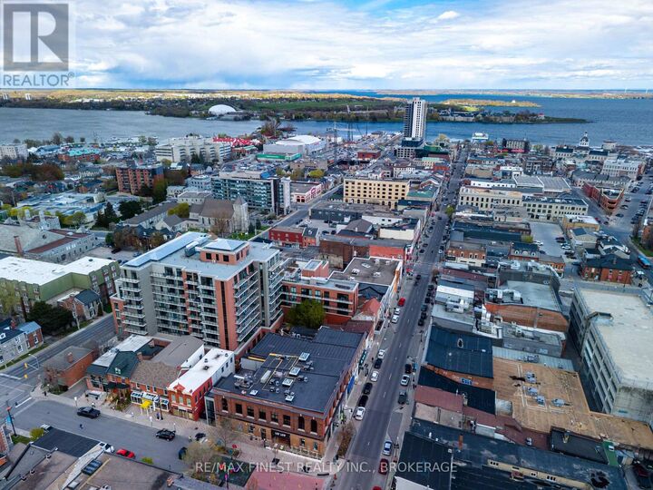 Property Photo:  223 Princess Street 614  ON K7L 1B3 