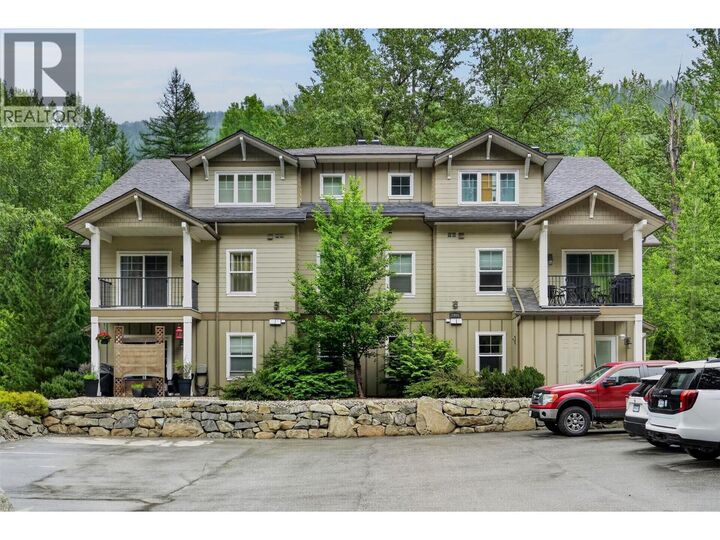 Property Photo: 2001 Perrier Road 102 BC V1L 6Y8