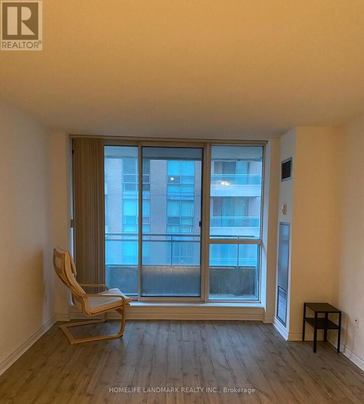 Property Photo:  29 Pemberton Avenue 1202  ON M2M 4L5 